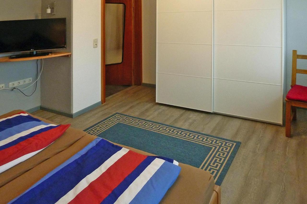 Holiday Apartment An Der Meisse, Bergen Bleckmar Экстерьер фото